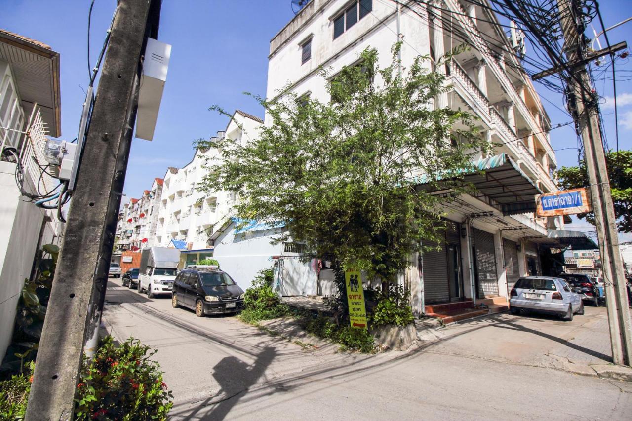 Slt Apartment Bangkok Exterior foto